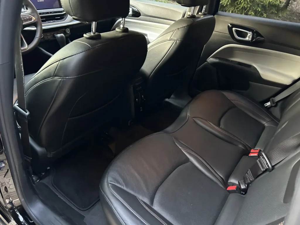 Jeep Compass Limited 2023 kanapa tył AMUMotors