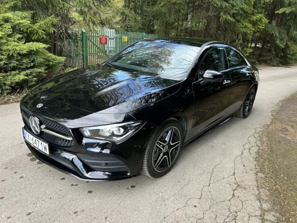Mercedes-Benz CLA 2023 przednia lewa strona AMUMotors