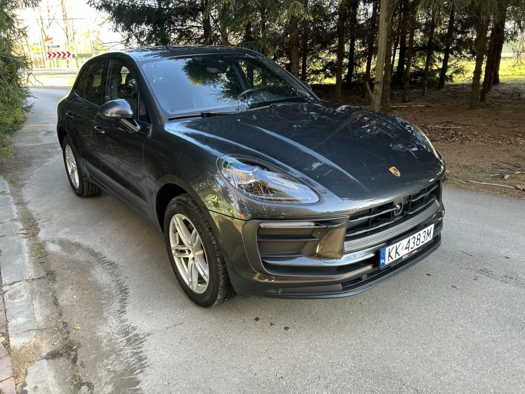 Porsche-Macan-Amu-motors