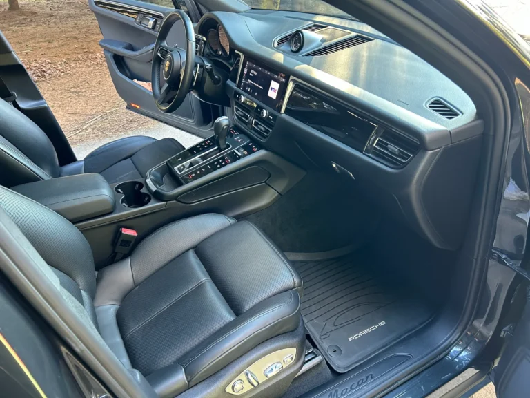 Porsche Macan 2023 Amu Motors