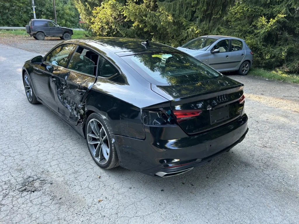 Audi A5 2024 45 TFSi tył lewy AMUMotors