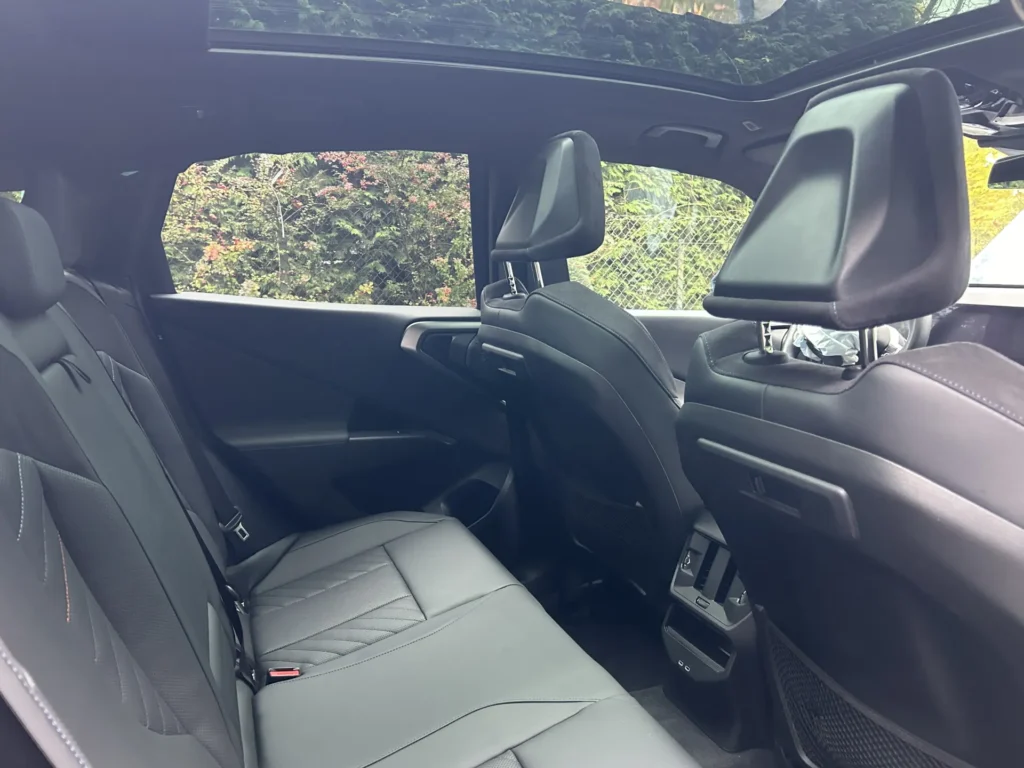 BMW X3 G45 MPakiet 30i tył fotele AMUMotors