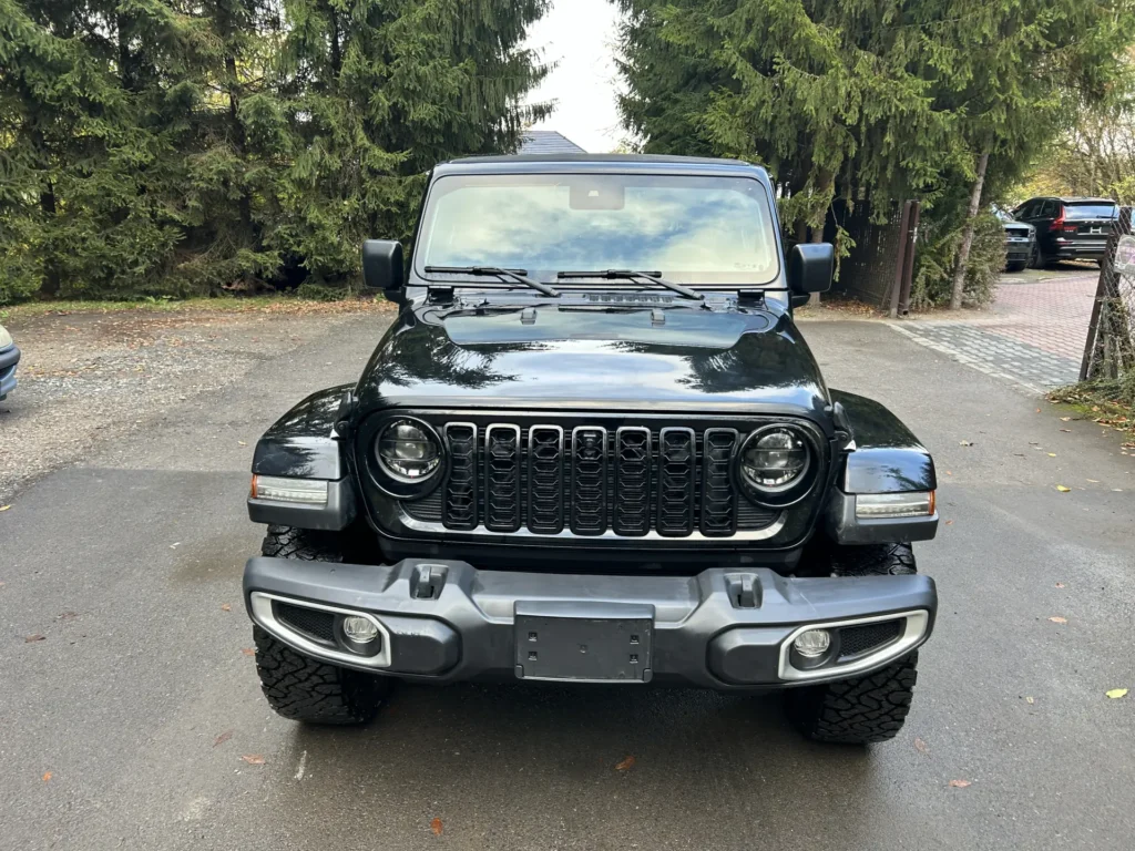 Jeep Wrangler Sahara 2024 Lift przód AMUMotors