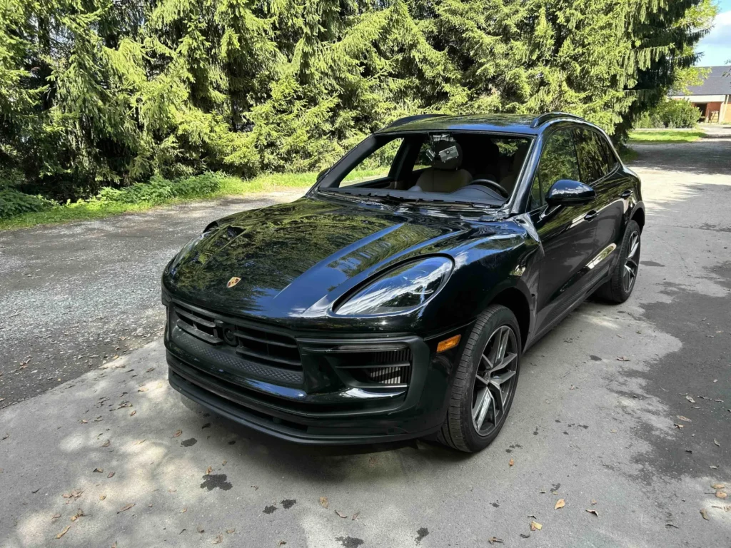 Porsche-Macan-S-Lift lewy przód 2 AMUMotors.webp