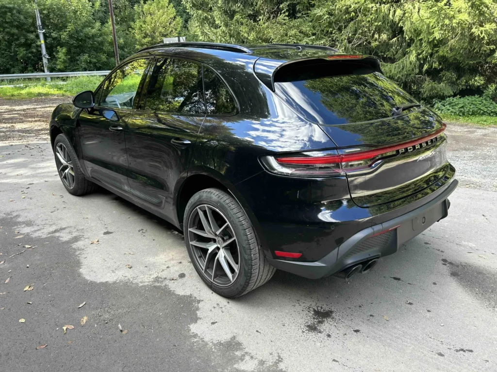 Porsche-Macan-S-Lift lewy tył AMUMotors.webp
